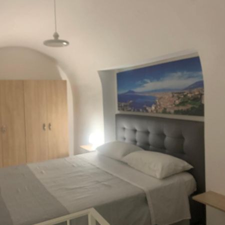 Ferienwohnung Viky House Chiaja 1 Neapel Exterior foto