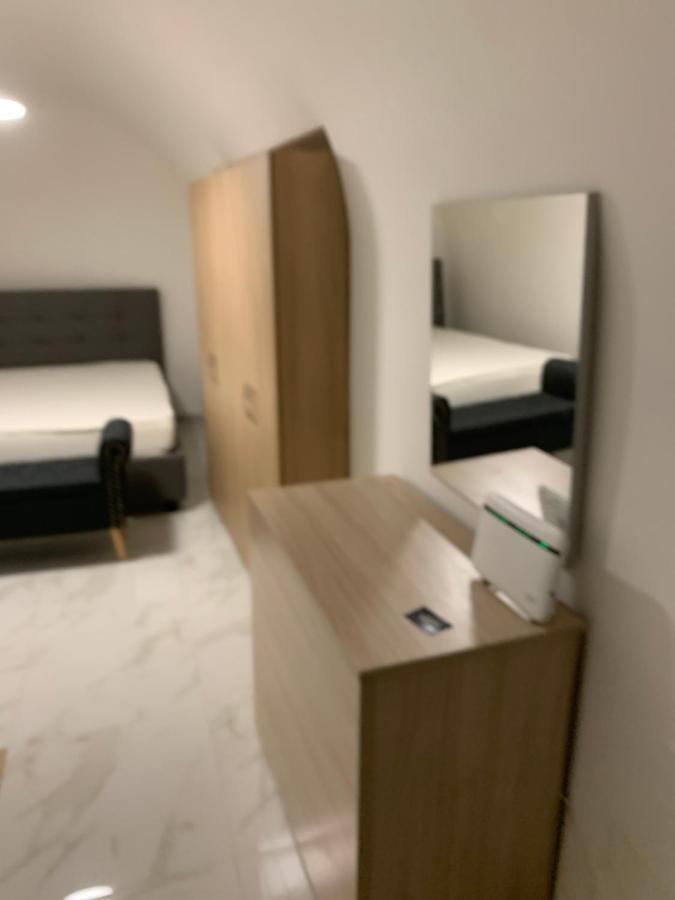 Ferienwohnung Viky House Chiaja 1 Neapel Exterior foto