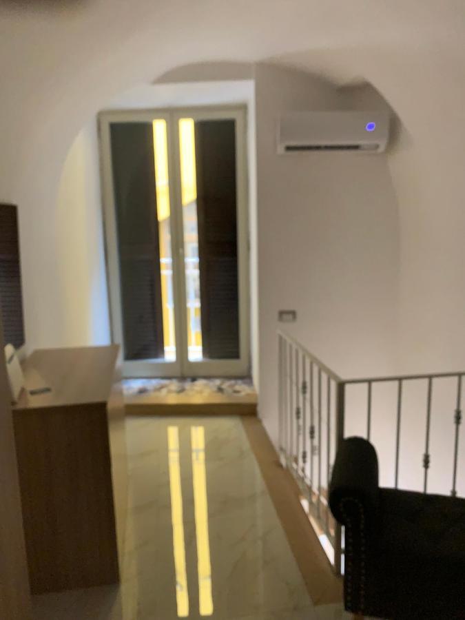 Ferienwohnung Viky House Chiaja 1 Neapel Exterior foto