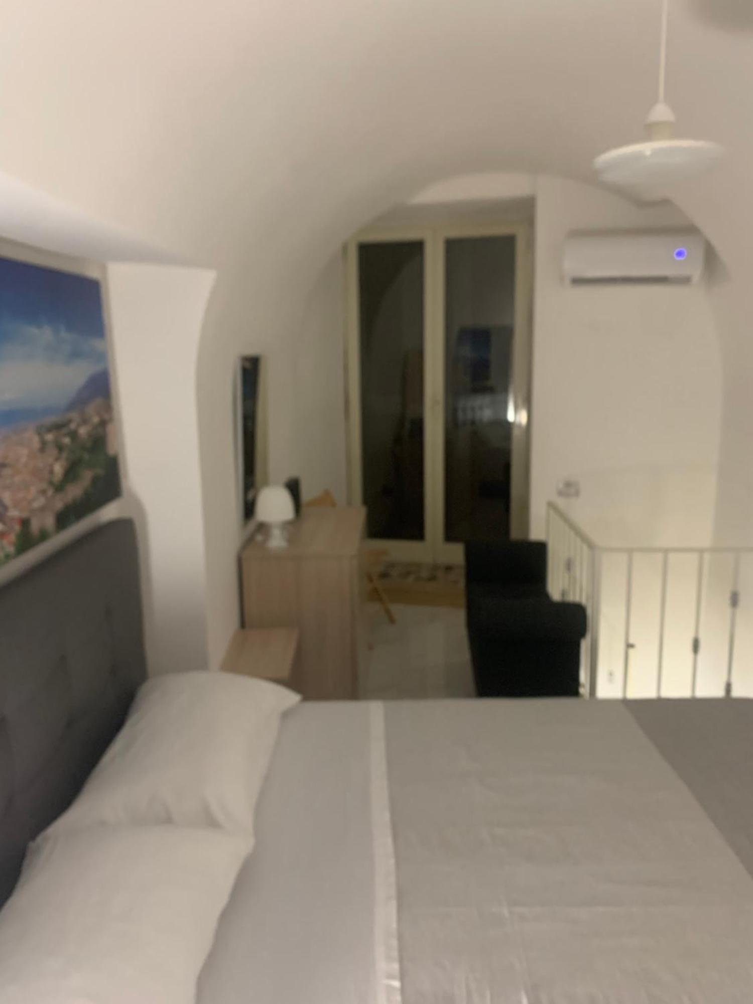Ferienwohnung Viky House Chiaja 1 Neapel Exterior foto