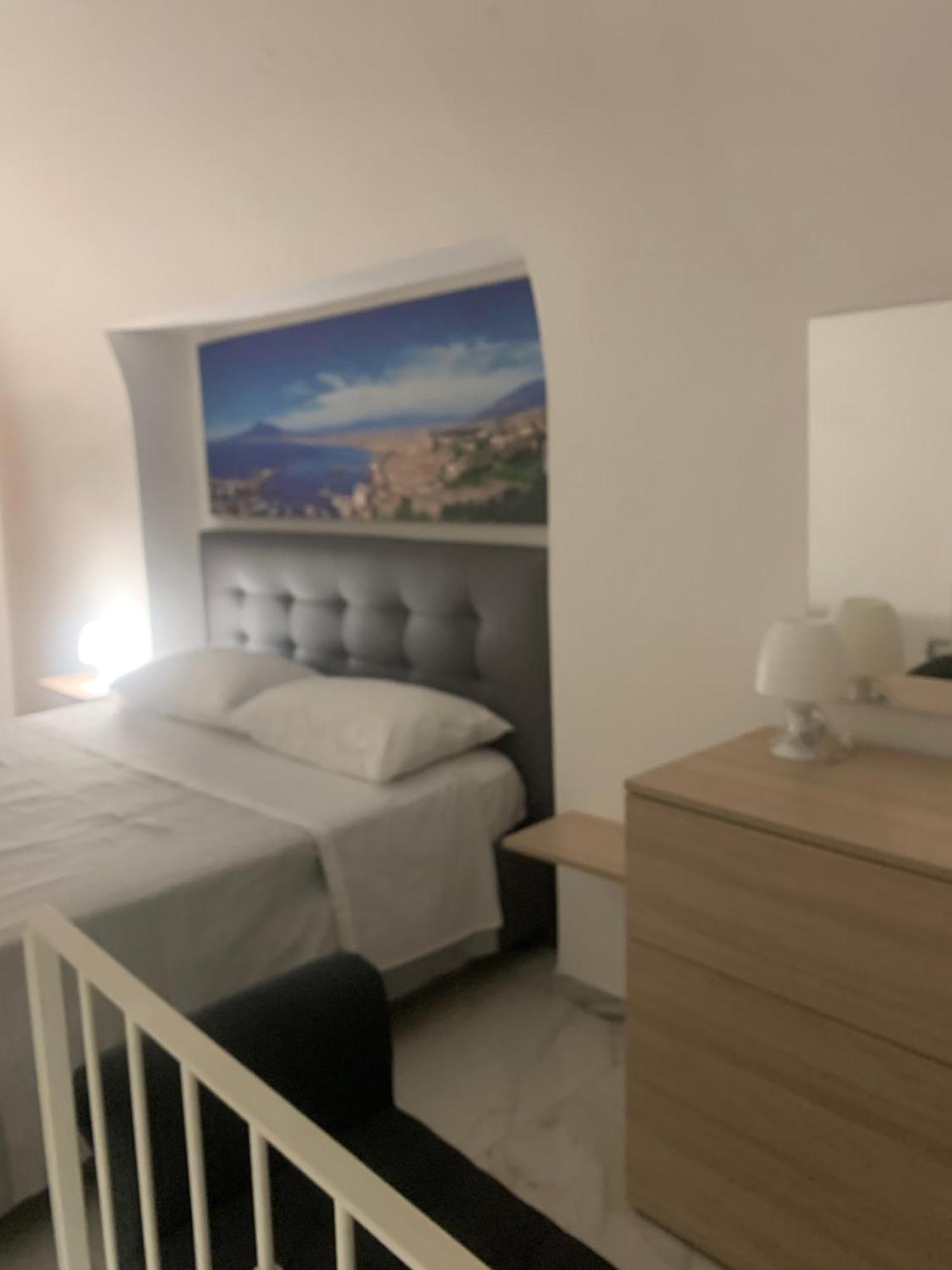 Ferienwohnung Viky House Chiaja 1 Neapel Exterior foto