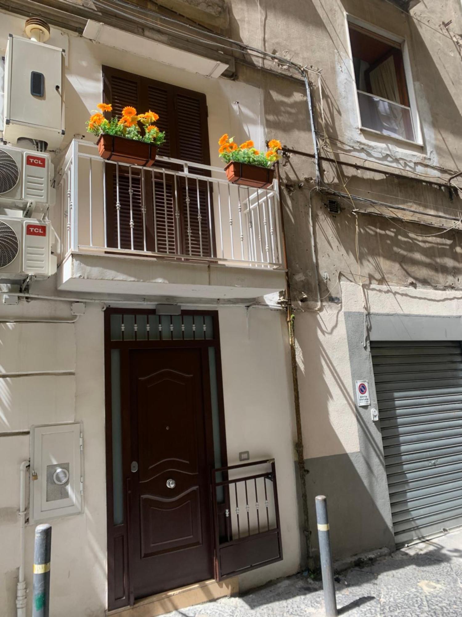Ferienwohnung Viky House Chiaja 1 Neapel Exterior foto